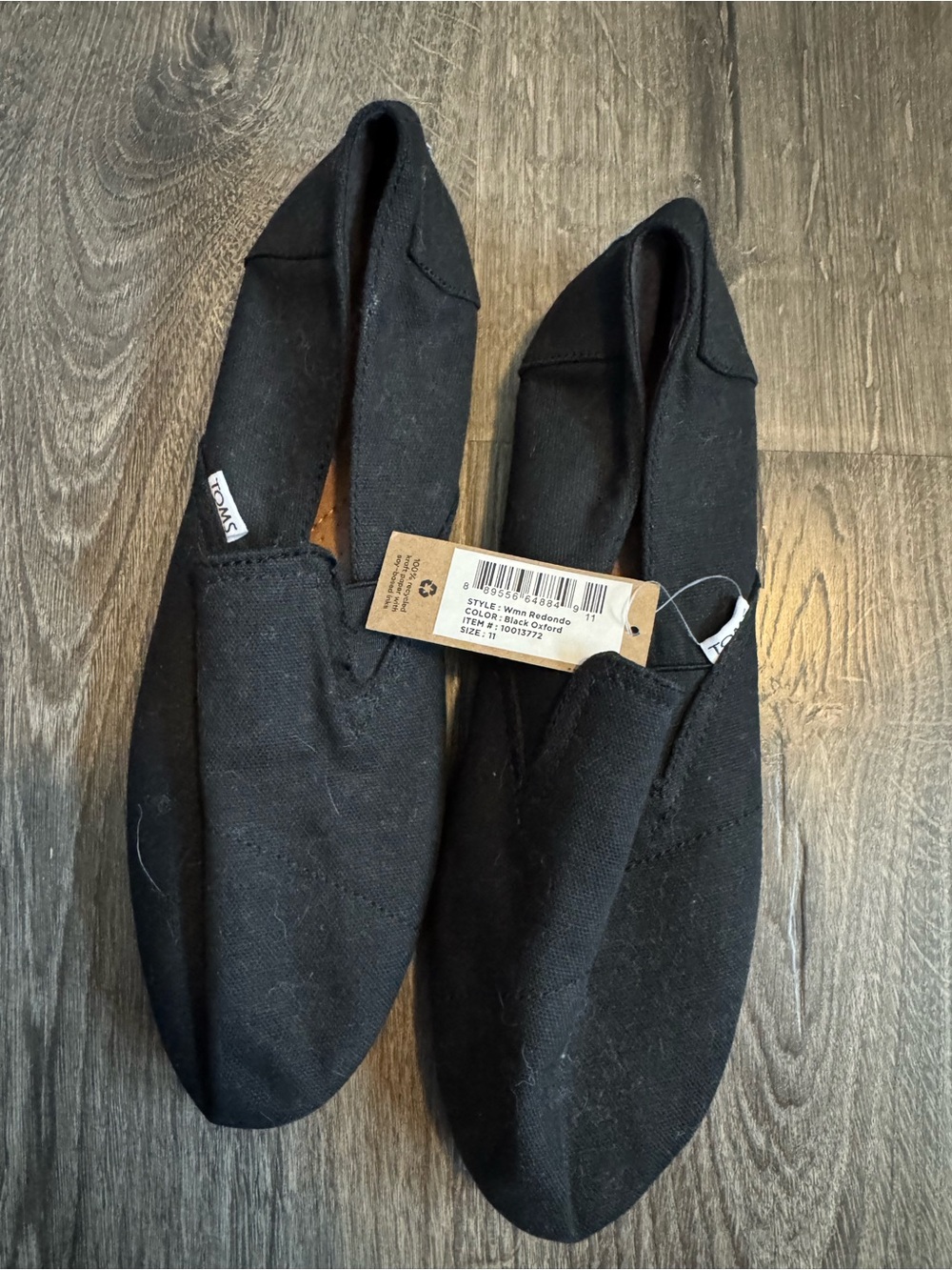 TOMs Classic Black Canvas Slip-On women’s Shoes